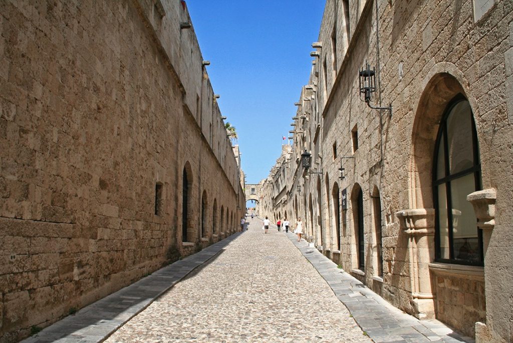 4. Knights' Street